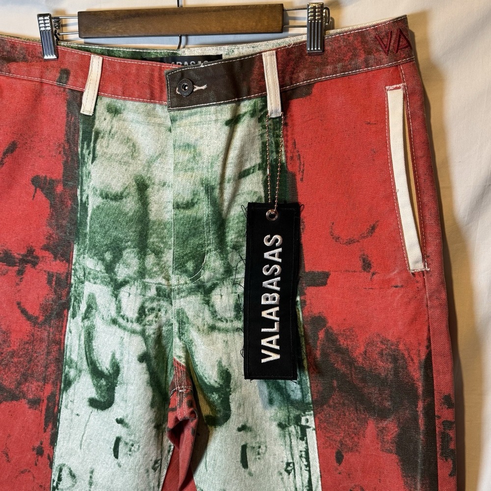 Men's Valabasas Jeans Size 38 Graphic Graffiti Streetwear Straight Leg - Picture 2 of 5